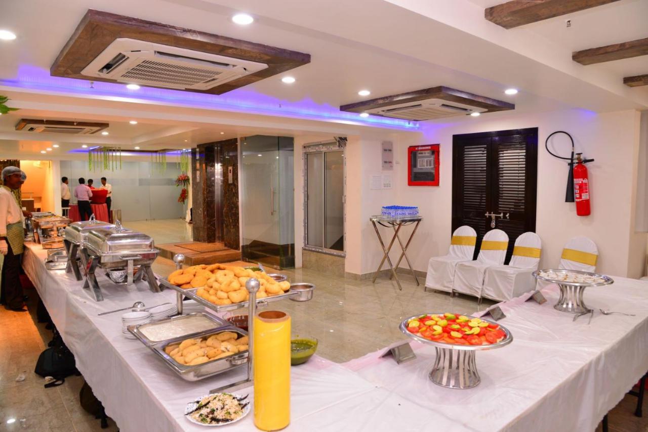 Reliable Inn Kalküta Dış mekan fotoğraf