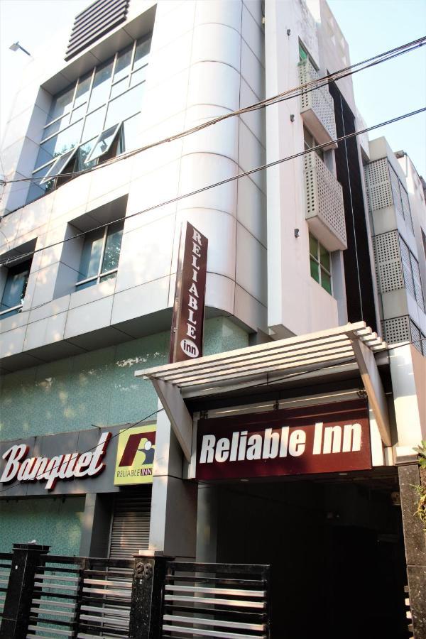 Reliable Inn Kalküta Dış mekan fotoğraf