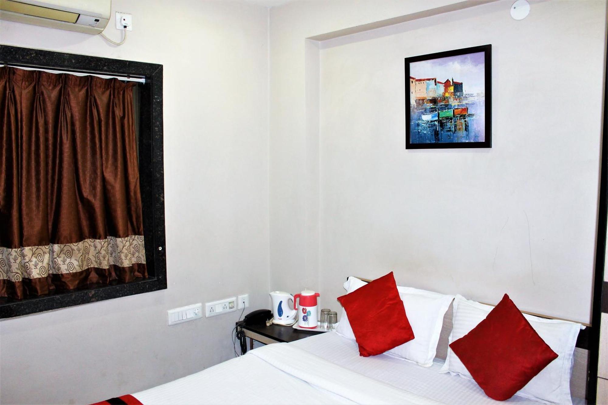 Reliable Inn Kalküta Dış mekan fotoğraf