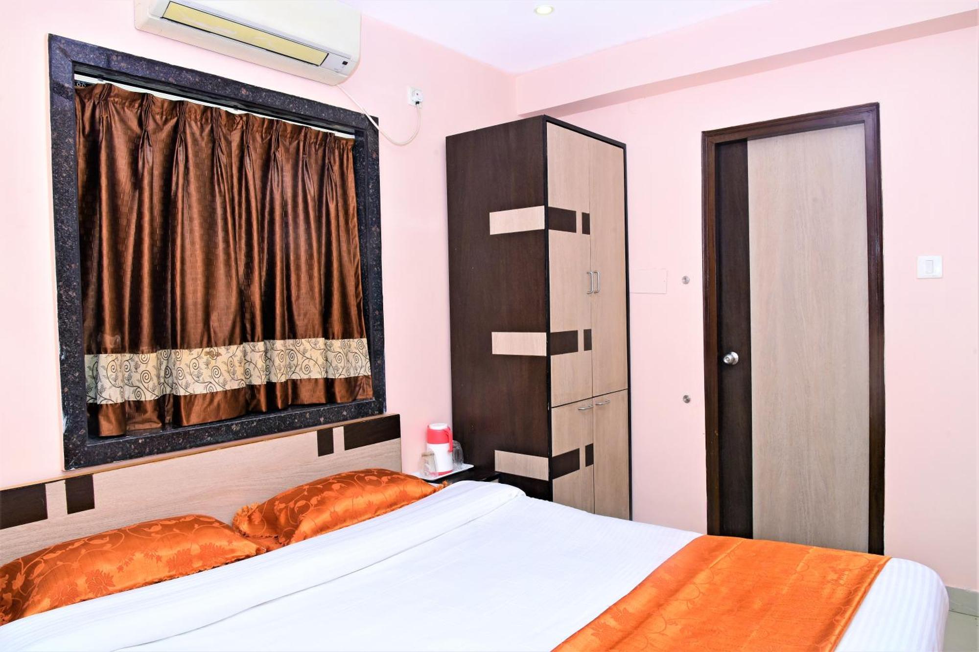 Reliable Inn Kalküta Dış mekan fotoğraf