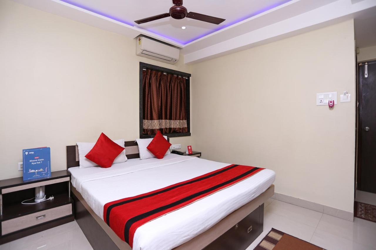Reliable Inn Kalküta Dış mekan fotoğraf
