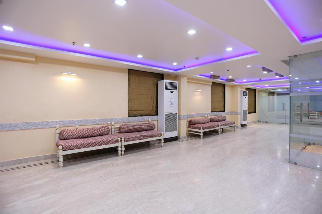 Reliable Inn Kalküta Dış mekan fotoğraf