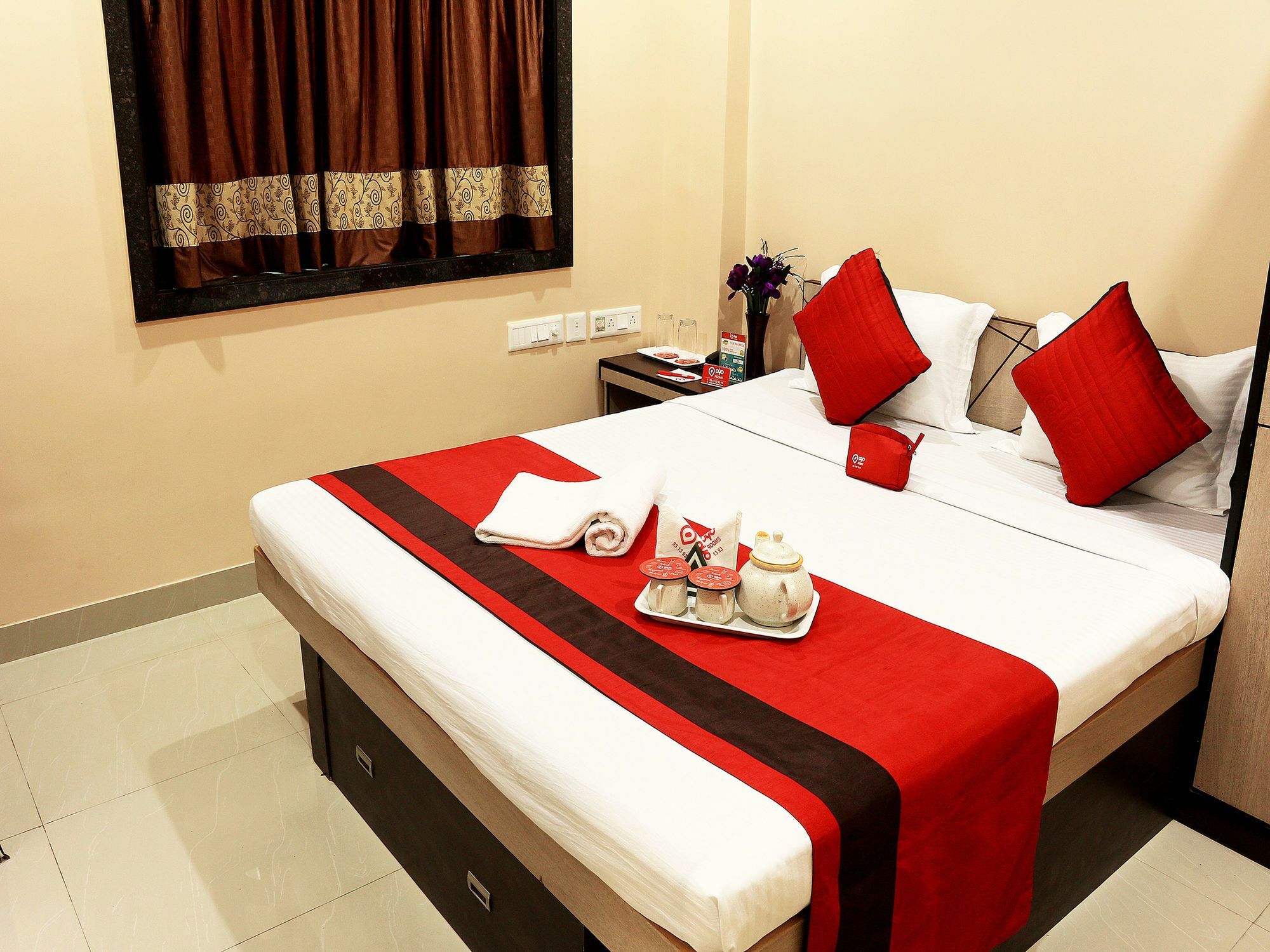 Reliable Inn Kalküta Dış mekan fotoğraf